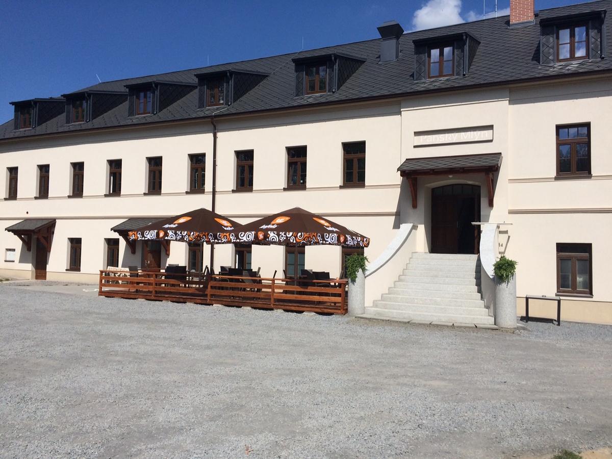 Hotel Pansky Mlyn Opawa Zewnętrze zdjęcie