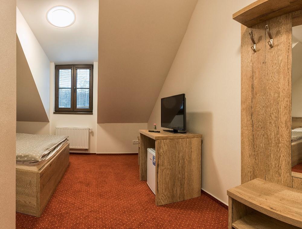 Hotel Pansky Mlyn Opawa Zewnętrze zdjęcie